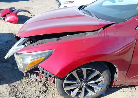 2017 Nissan Altima 2.5 from USA, damaged, VIN 1N4AL3AP8HC273499